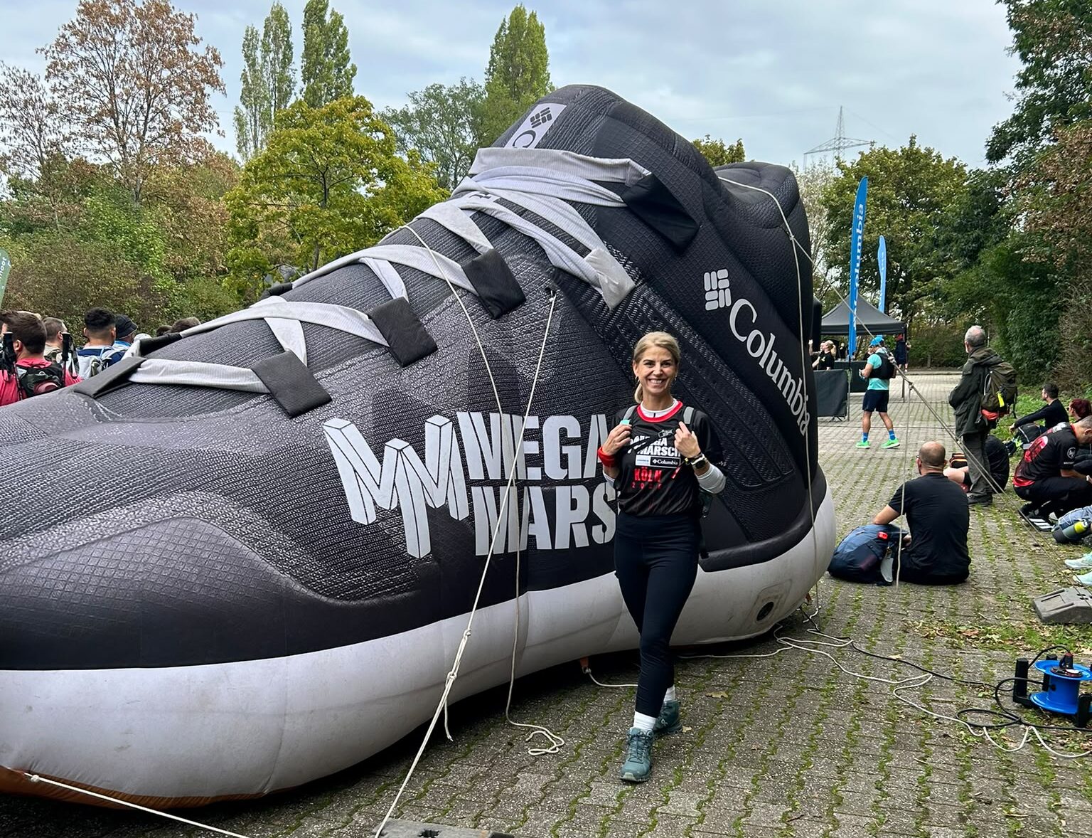 🥾 MEGA-Marsch in Köln: Beata Lenz schafft 100 Kilometer